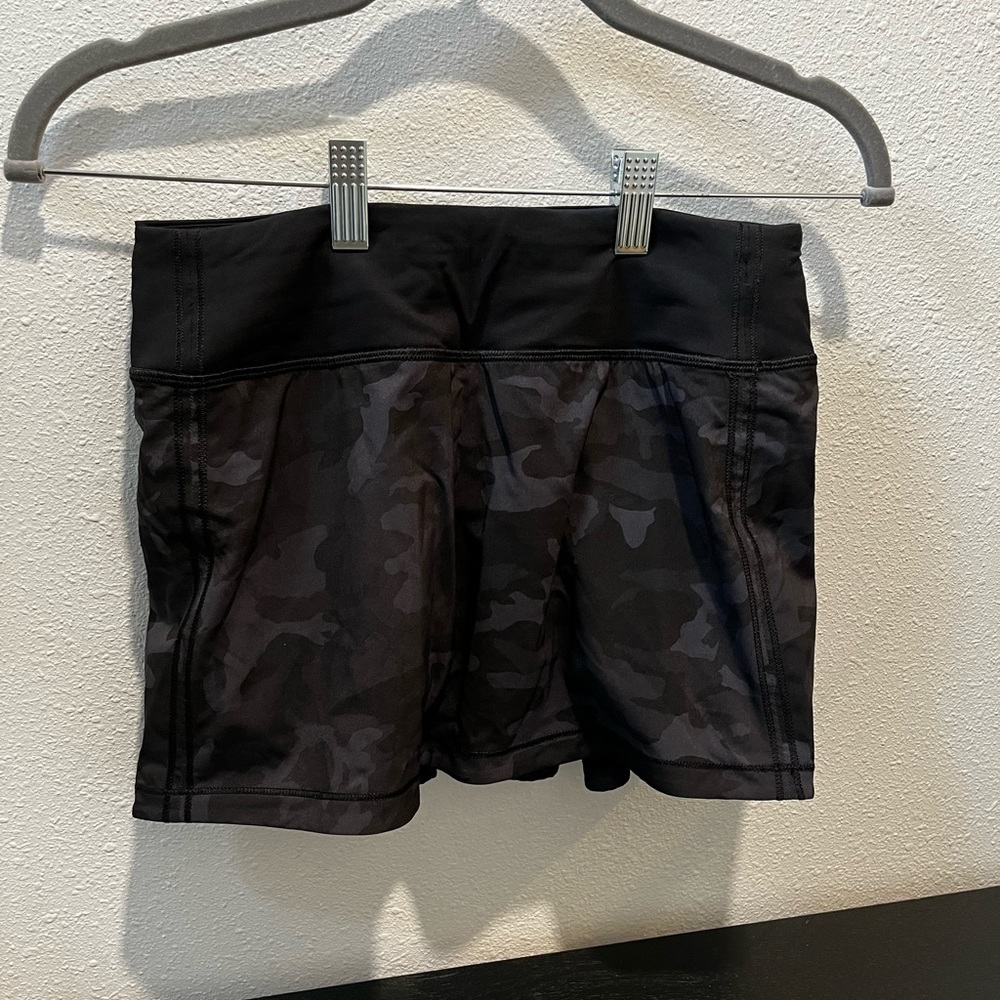 Lululemon Camo Run Skirt